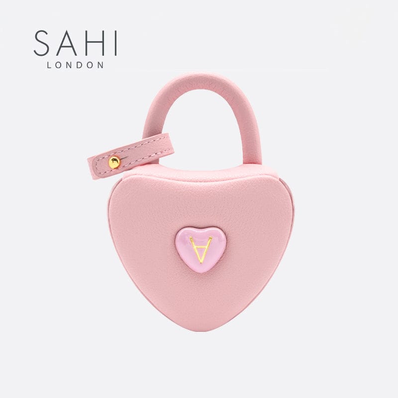  Submit Edit alt text Love Collection Heart Headphone Minibag Image3
